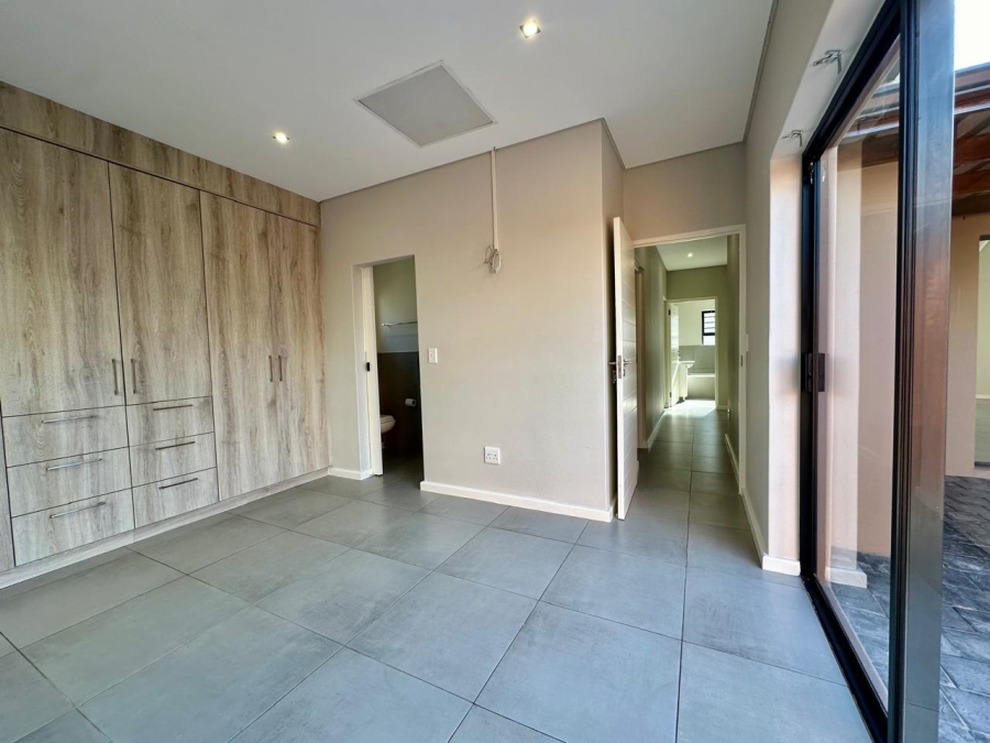 3 Bedroom Property for Sale in Turnberry Village Western Cape